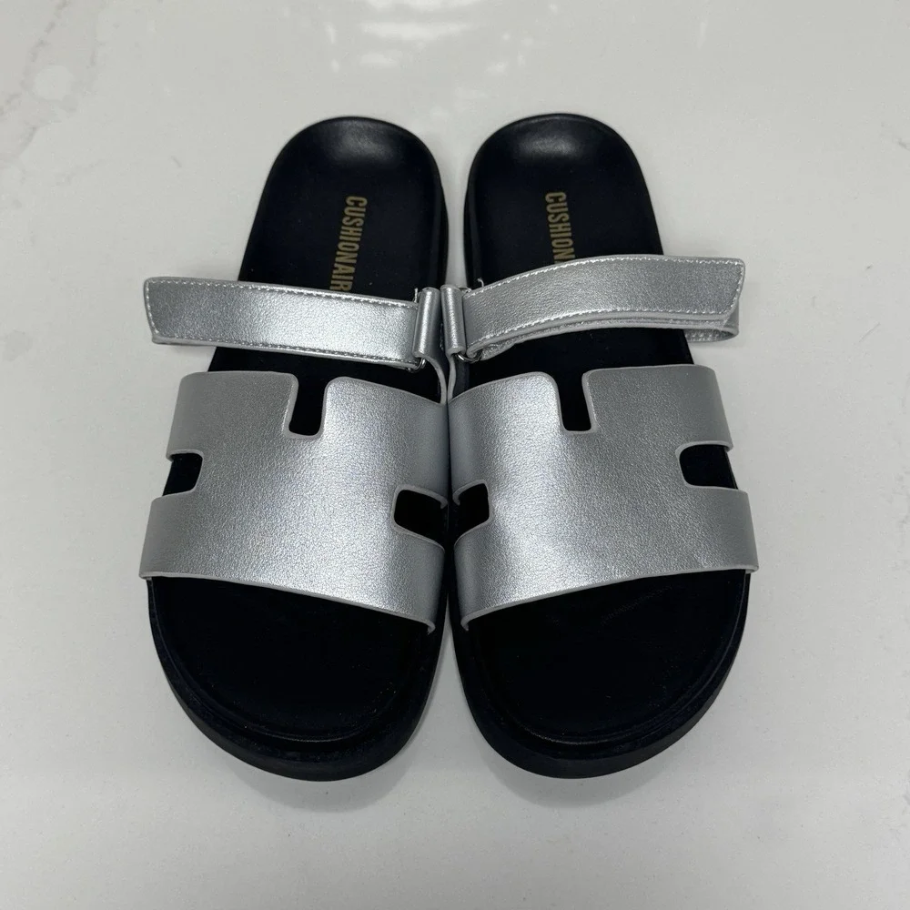 CUSHIONAIRE Lotto‎ Sandal Womens 7.5 Silver Metallic Slip On Comfort Slides - Picture 3 of 8